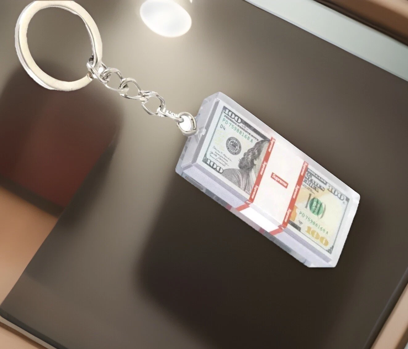 Porte clés Supreme Cash Paperweight Fw24