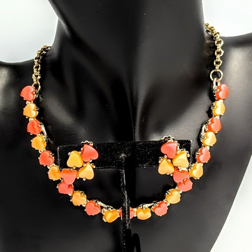 Collana e orecchini vintage Lisner arancione thermoset lucite cuore lunare 34" - Foto 2 di 9