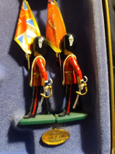 Britains #5801 Trooping the Colour 1987 #0718/5000 Mint NIB COA FREE SHIPPING! - Picture 18 of 19