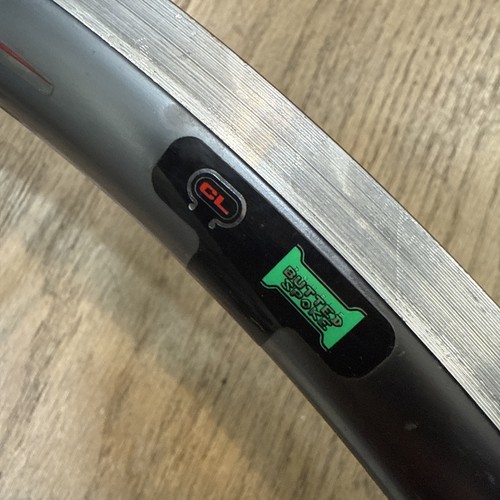 Rueda delantera para bicicleta de carretera Shimano Ultegra WH-6600 700c QR gris plata - Imagen 5 de 15