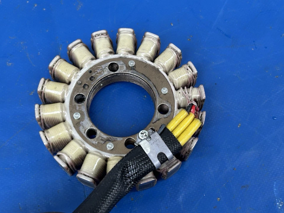 06 07 08 Volante Ski-Doo Stator 410922993 410922948 REV MXZ Summit GTX 600 800 Foto 4 de 4