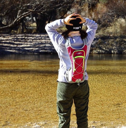 Mochila de hidratación KBNI Tactical Lite 2L vejiga de agua mujeres hombres niños senderismo bicicleta - Imagen 5 de 15