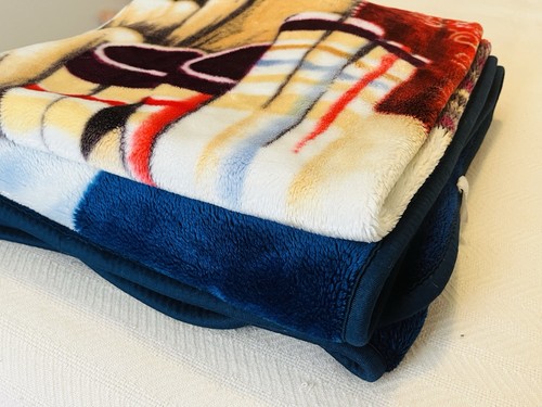 Gorgeous Plush Throw Blanket 94x82" Colorful Native American Chief Carrying Lady - Picture 14 of 15