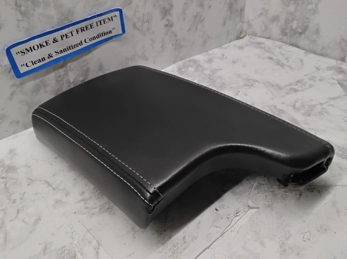 2004-2008 Pontiac Grand Prix Black Arm Rest Lid Cover Center Console OEM Armrest