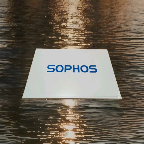 SOPHOS SG 210 REV 2..FIREWALL SECURITY APPLIANCE 6 PORT. W/ NEW POWER CORD Nice