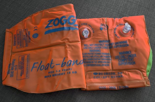 Zoggs Float Bands Swimming Arm 1-3 years (up to 15kg) Easy Inflate Children Kids