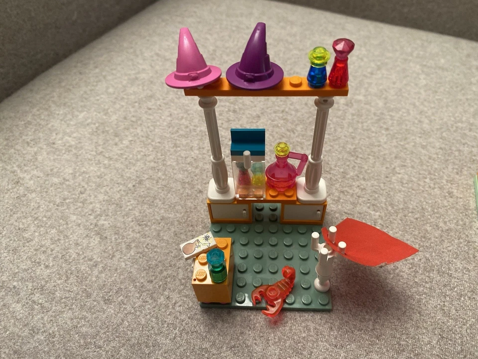 LEGO Harry Potter 4723 Diagon Alley Shops, Foto 3 von 5