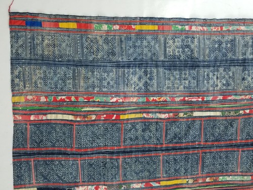 Vintage Traditional Hmong Handwoven Textile Panel with Geometric 242x213cms - Picture 3 of 15