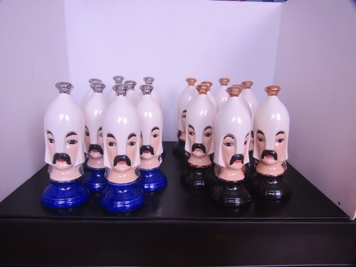 Mid-Century Hand Painted Chess Set - Picture 7 of 9