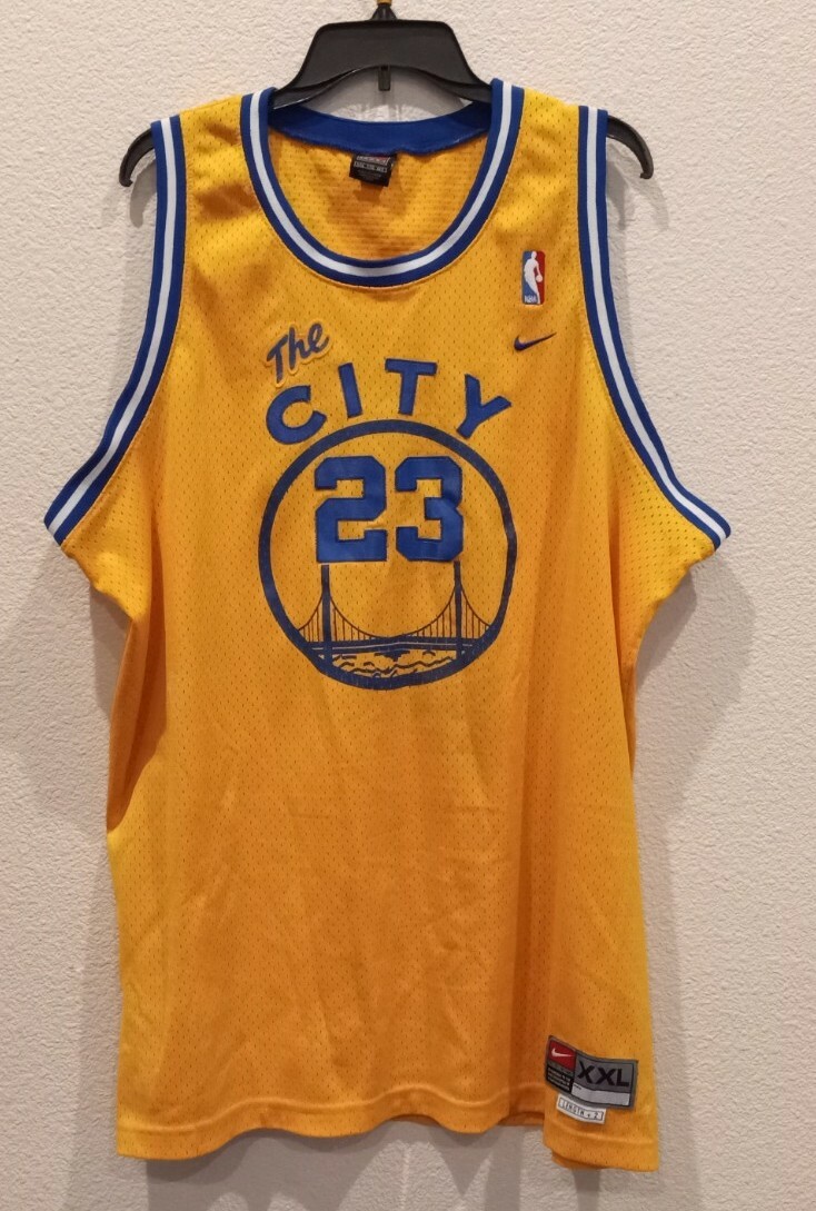 Picture 4 of 12