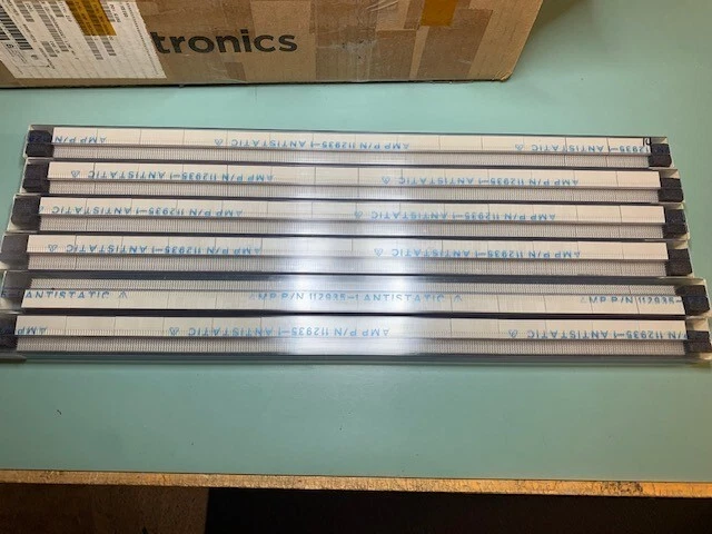 14 NEW TYCO 5352406-1 Hard Metric Backplane Connector 95 Position 5 row, 19 col - Image 2 of 3