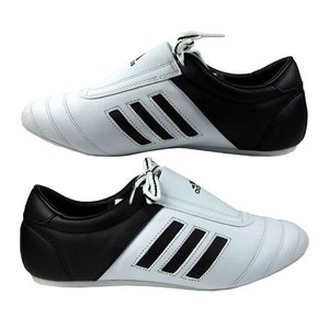 {keywor d} zapatillas taekwondo hombre adidas