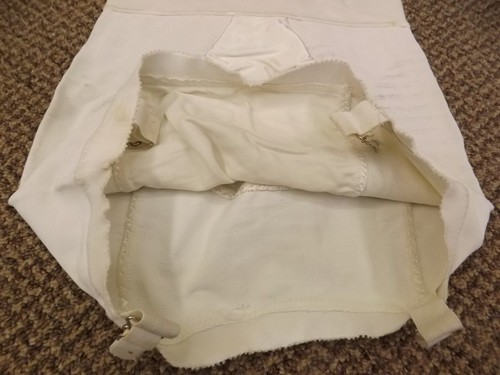 Deadstock Vtg 1950s NEW Open Bottom Girdle w/ Hosiery Garters S 25/26 Rubber - Picture 4 of 6