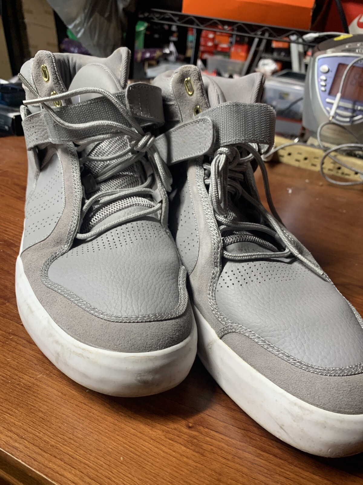 Adidas Adi-Rise Mid Basketball Shoes 