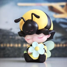POP MART x DIMOO WORLD Forest Night Series LITTLE BEE