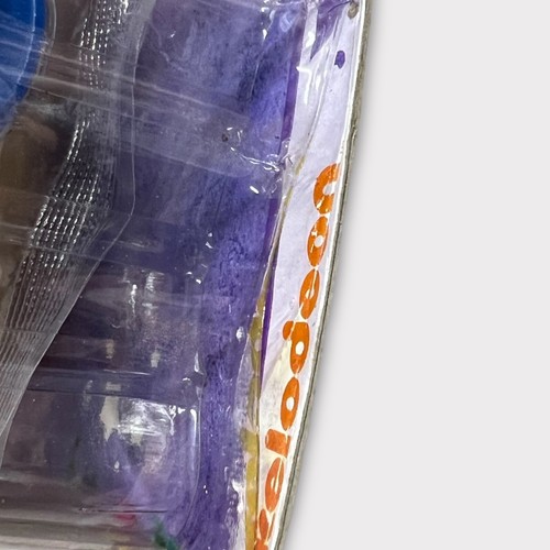 Dora the Explorer Dora Explores The World (Fiji) Figure 2012 - New & Unopened - Picture 16 of 17