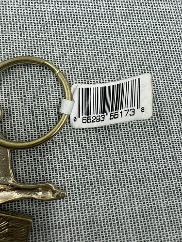 Vintage Keychain Banff, CANADA Gold Black Metal Canada Goose Travel Souvenir NOS - Picture 4 of 4