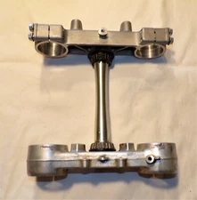 Honda  97-98 & 99 CR250 Triple Tree Steering Stem Part # 53219-KZ3-J00