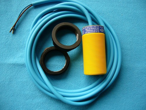 2 Stück TURCK kapazitiver Näherungssensor BC10-S30-Y1X *** NEU - Bild 5 von 5