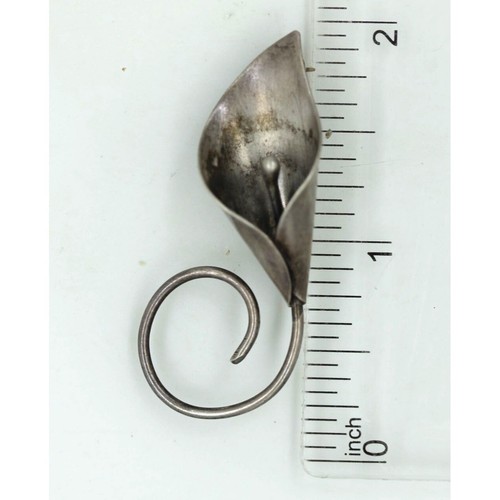 925 STERLING vintage STUART NYE calla lily pin/brooch EUC 3.5 grams 2" signed - Picture 4 of 7