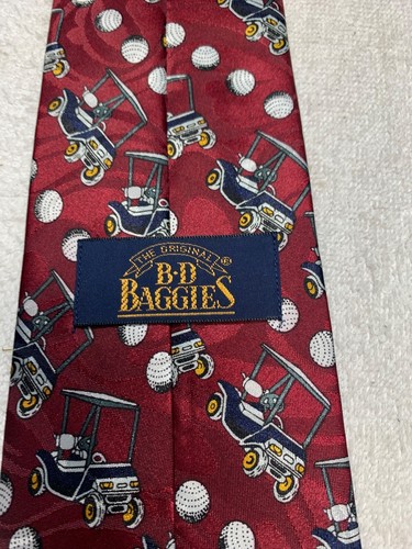 BAGGIES MENS TIE CHRISTMAS RED WITH GREEN ORNAMENTS 4 X 59 - Picture 4 of 4