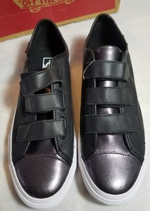 vans style 23 v black