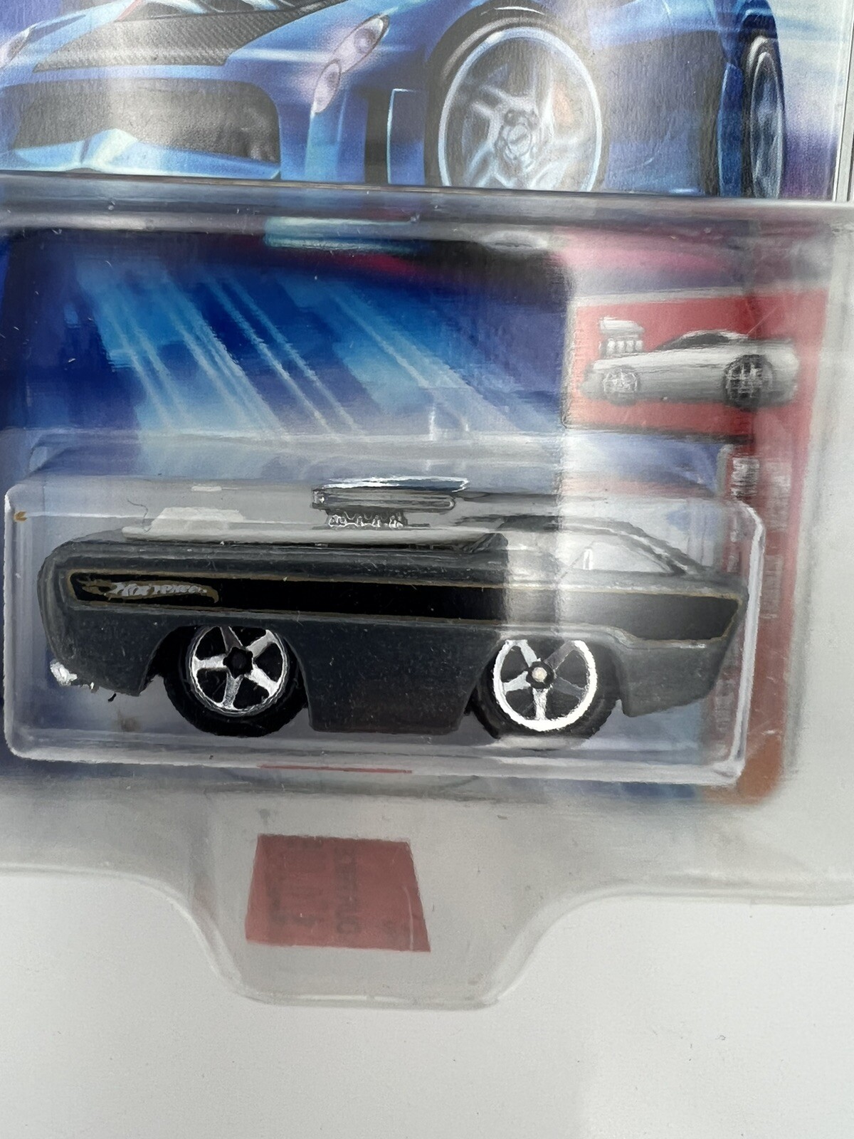 Foto 5 di 5