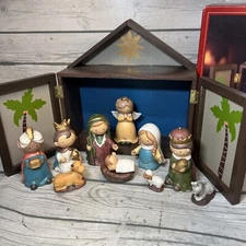 Children’s Vintage Porcelain Nativity 12 Piece Complete North Pole Co.