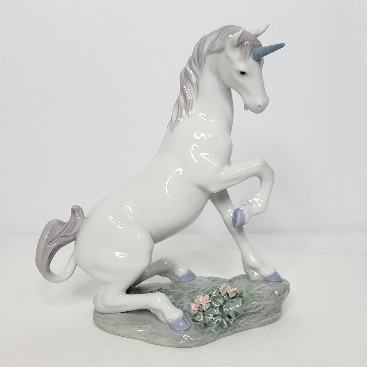 ponponLLADRO PRIVILEGE ユニコーン　置物　飾物 LLADRO PRIVILEGE ユニコーン 置物 飾物（Lladro Privilege