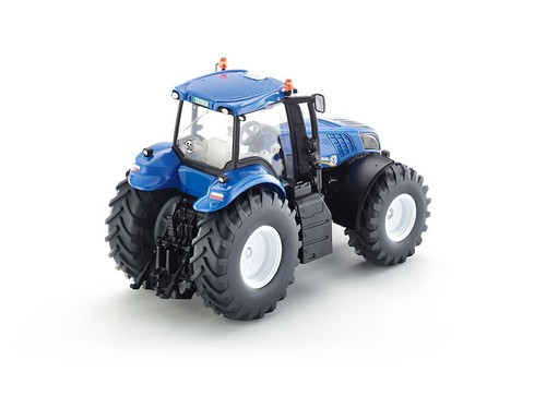 Siku 3273 - New Holland T8.390 Tractor - 1:32 Scale - Picture 4 of 10
