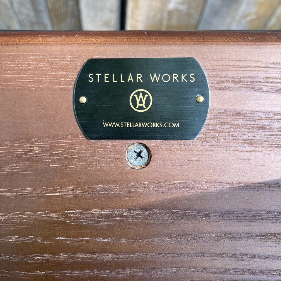 Silla utilitaria en U Stellar Works Foto 4 de 4