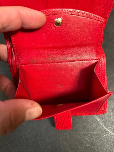 Louis Vuitton Epi Leather Red Wallet - Picture 6 of 8