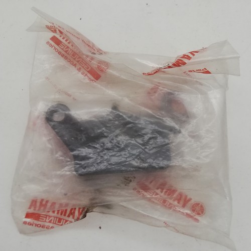 YAMAHA TRICITY 125-150 BRAKE PADS GENUINE - Picture 3 of 6