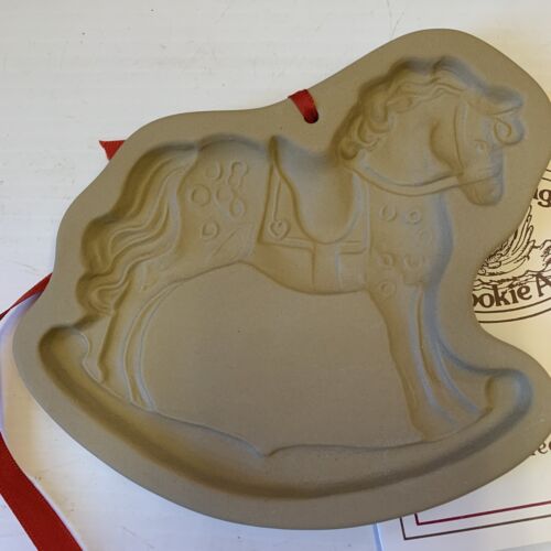 New 1986 BROWN BAG COOKIE ART MOLD Toy Rocking Horse & Recipe Booklet U - Picture 2 of 4