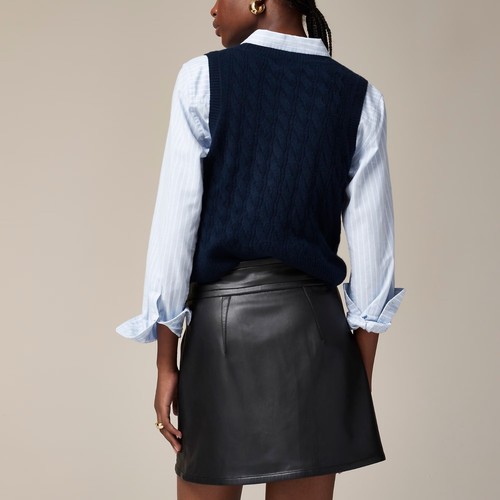 NEW!! J. CREW Center-Pleat Mini Skirt Faux Leather Black Vegan Buttons Size 2 - Picture 6 of 13