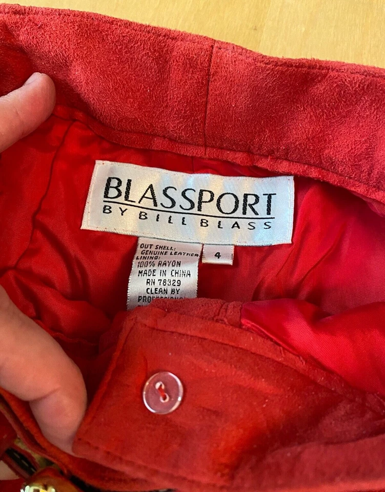 PANTALONES CORTOS VINTAGE BILL BLASSPORT CUERO ROJO + CINTURÓN OMEGA PARA MUJER TALLA 4 Foto 4 de 4