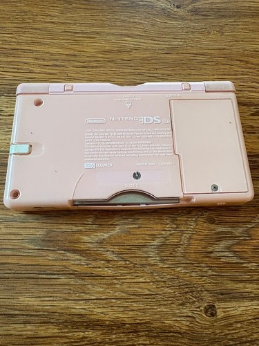 Nintendo DS Lite Console - Pink - Console ONLY - No charger - Picture 6 of 14