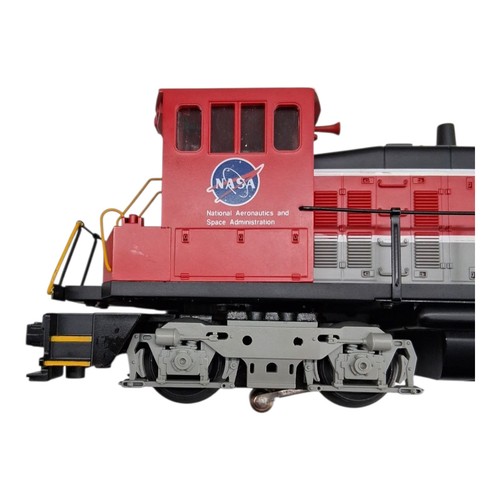 MTH Rail King NASA SW-1500 Switcher Locomotive 30-2188-1 - Picture 5 of 14