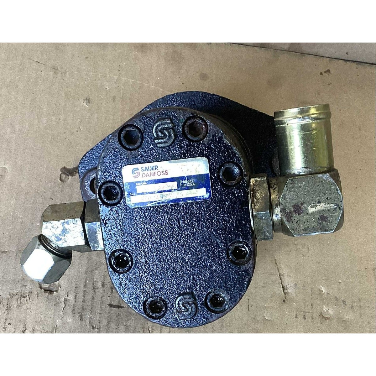 CASE 435 Hydraulic pump 87024695 Used (503) | eBay