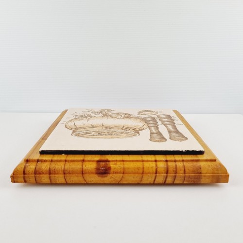 Vintage Square Wooden Timber with Ceramic Tile Trivet Cheese Board Handmade - Picture 5 of 11