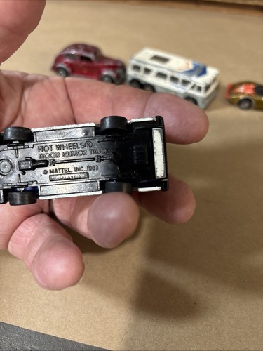 Hot Wheels set di 4 auto d'epoca anni 70-80 - Foto 12 di 12