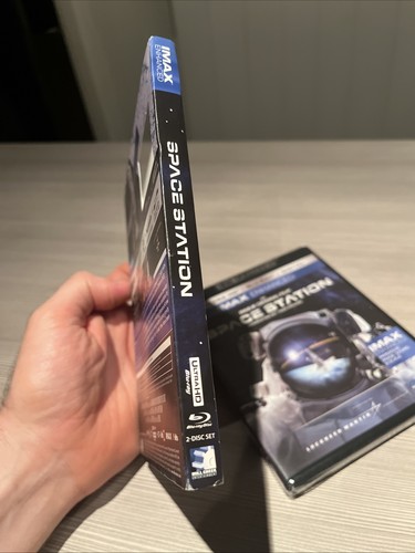 Space Station Ultra HD 2002 4k Blu Ray Slipcover IMAX Original Film Tom Cruise - Bild 6 von 11