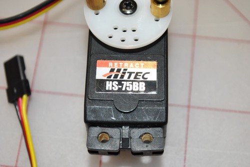 Hitec HS-75BB Retract Servo, schön! - Bild 2 von 4