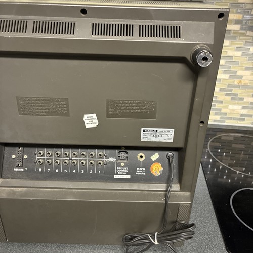 Vintage Tascam 38 - Reel to Reel Tape Deck Recorder - Audio Reproducer 8 Channel - Picture 21 of 23
