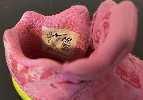 Nike Kyrie Irving Spongebob SquarePants Patrick Toddler 5C Shoes Sneakers Pink - Picture 8 of 10