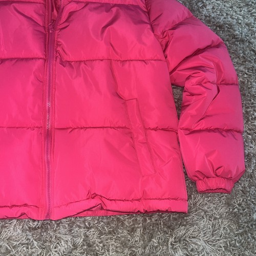 Forever 21 women’s juniors Pink Holiday, Medium Zip Up, Puffer Jacket Coat - Picture 2 of 13