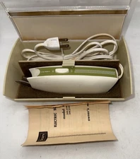 Vintage Sears Electric Scissors Shears  Model # 344-2177 W/Case Teasted