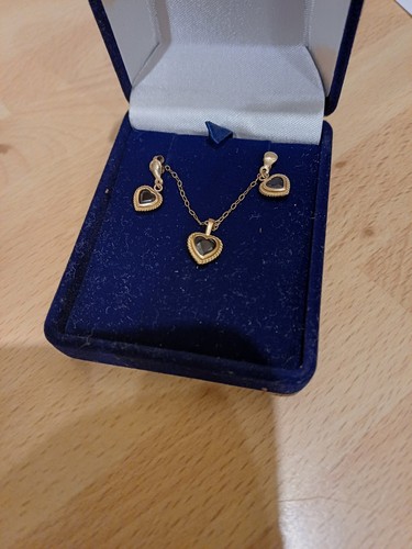 Dark Australian Sapphires Necklace And Earrings - Picture 1 of 4