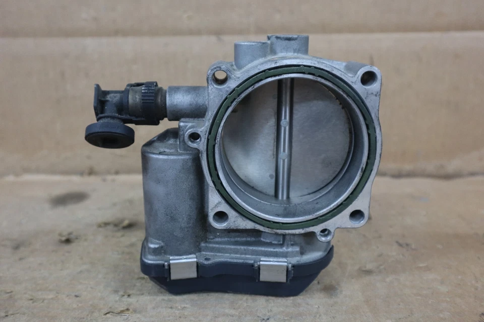 Оригинальный блок управления корпусом дроссельной заслонки двигателя BMW 335i 3,0 л 2011 2012 2013 годов выпуска A2C83004100 - Изображение 2 из 4