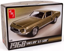 AMT 1968 Shelby GT-500 Ford Mustang - Molded In Green 1:25 Model Car Kit 634